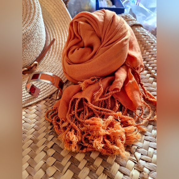 Mustard Colour Pashmina Shall Fringe Scarf - Picture 3 of 4